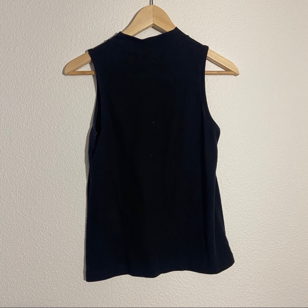 Black XS mock-neck Madewell tank